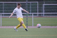 1.-Herren-SV-Blau-Gelb-04