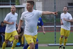 1.-Herren-SV-Blau-Gelb-05